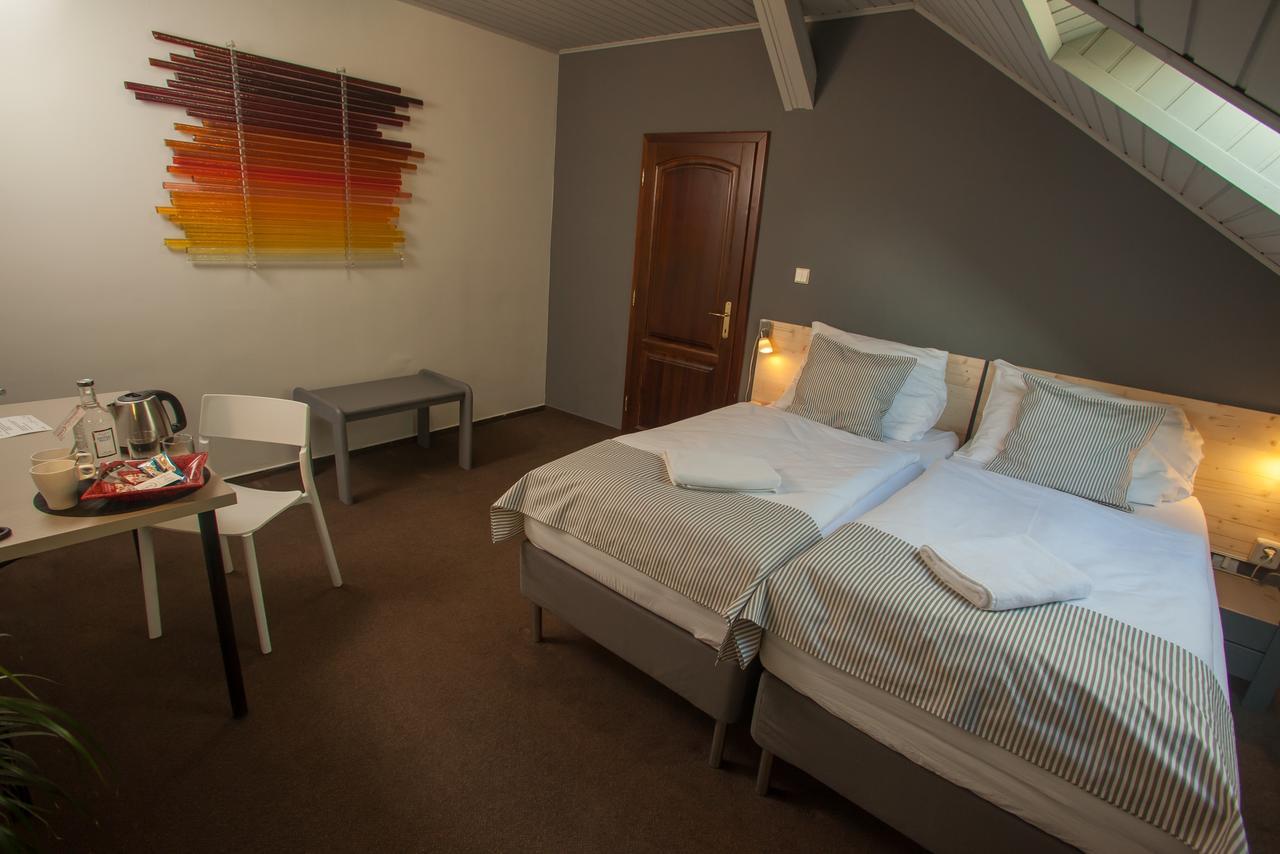Pension Pulmesic Jablonec nad Nisou Extérieur photo