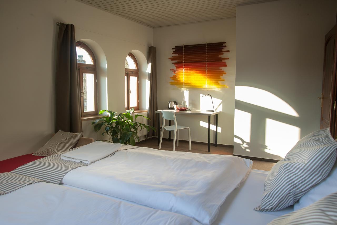 Pension Pulmesic Jablonec nad Nisou Extérieur photo